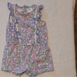 Carters size 9 months girls floral ruffle tank shorts romper